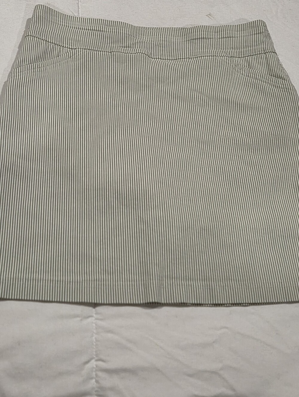 Mario Serrani Comfort Stretch Striped Skort Size Small Green White Pinstripe